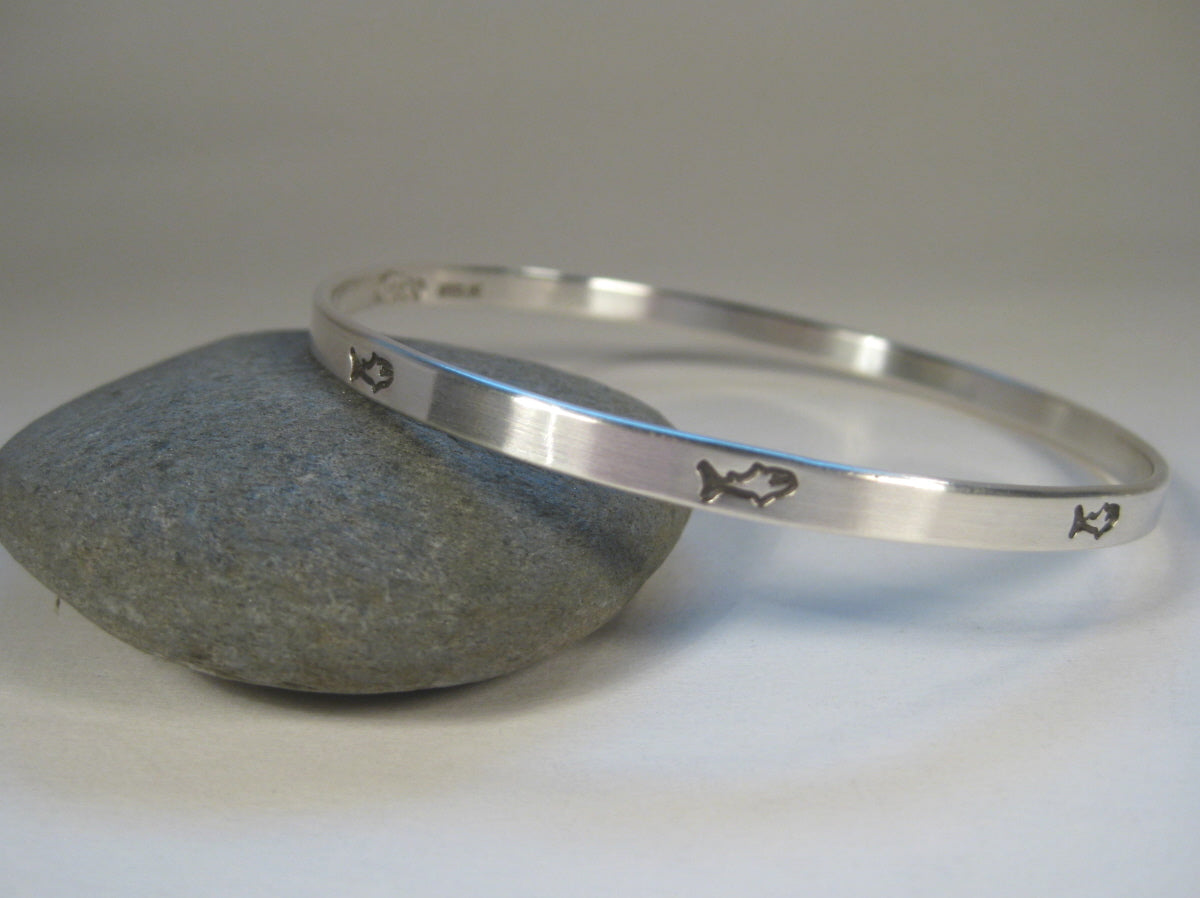 Fish Bangle Bracelet